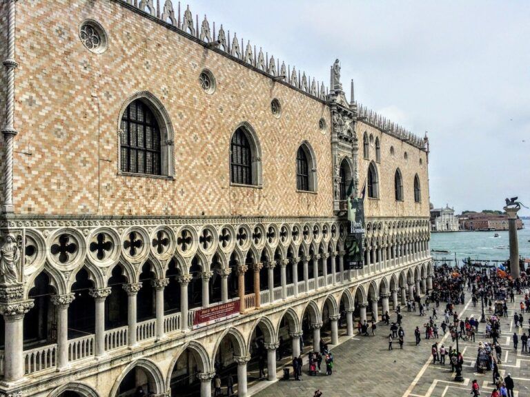 Doge Palace side view in Venice pink and white building