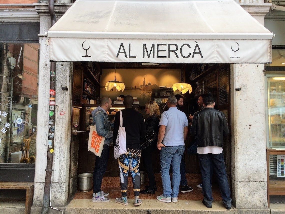 Al Merco restaurant front busy with people