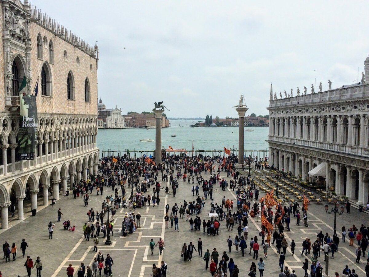 San Marco and San Todaro Columns next to the doge palace