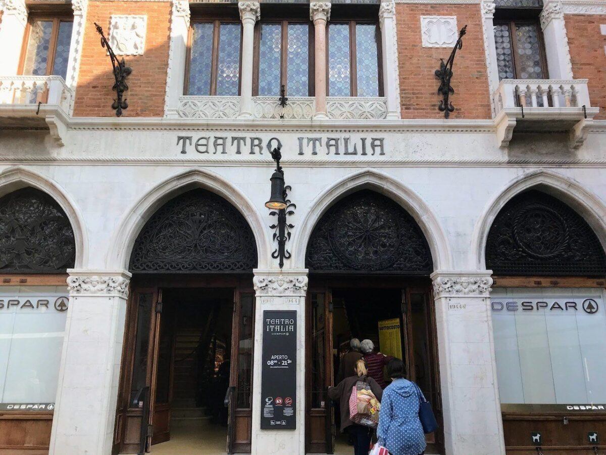 Teatro Italiano building in Canareggio - grand entrance to a store